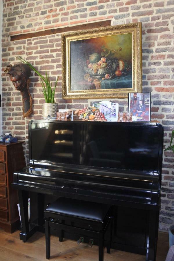 B & B Kasteelhoeve Borgharen - Maastricht Ngoại thất bức ảnh