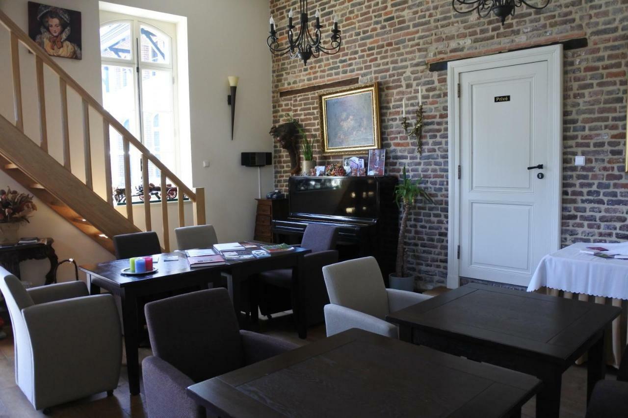 B & B Kasteelhoeve Borgharen - Maastricht Ngoại thất bức ảnh
