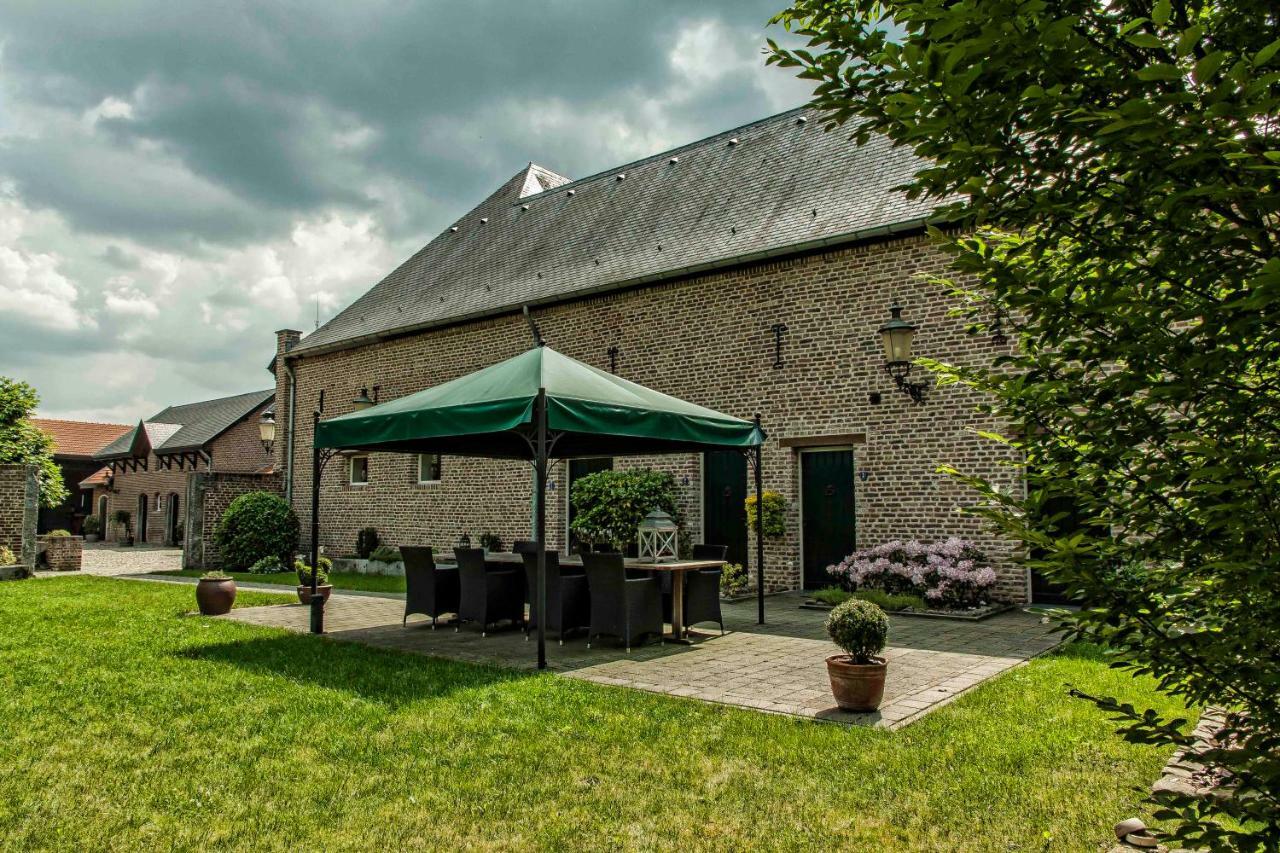 B & B Kasteelhoeve Borgharen - Maastricht Ngoại thất bức ảnh