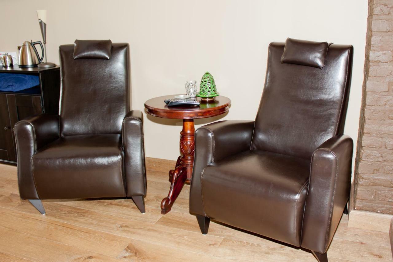 B & B Kasteelhoeve Borgharen - Maastricht Ngoại thất bức ảnh
